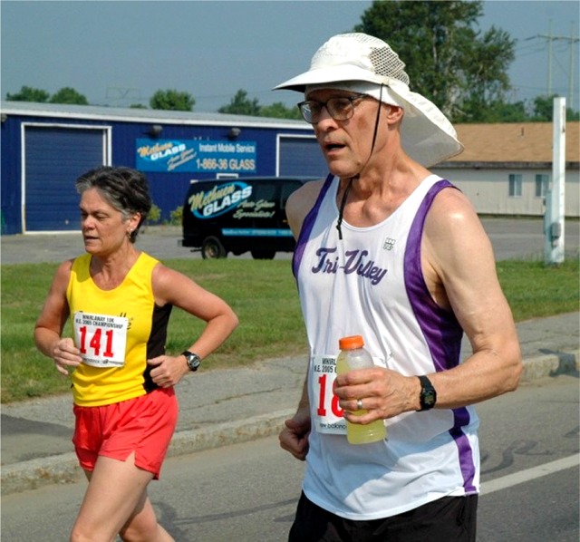 Pam Thomas and Ted at Whirlaway 2005.jpg  (106.9 Kb)